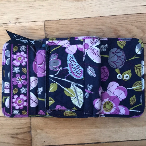 Vera Bradley small wallet - Picture 4 of 4